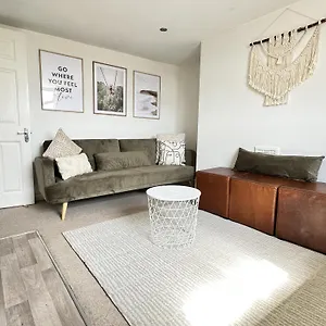 Central City Beach Pad Brighton